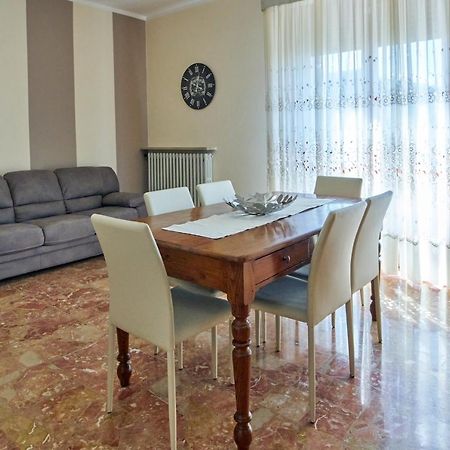 Cinzia'S Holiday Home Desenzano del Garda Ngoại thất bức ảnh